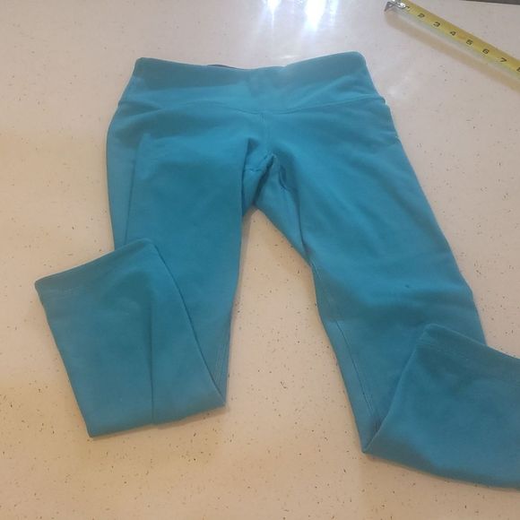 Lululemon Capris - Picture 1 of 13